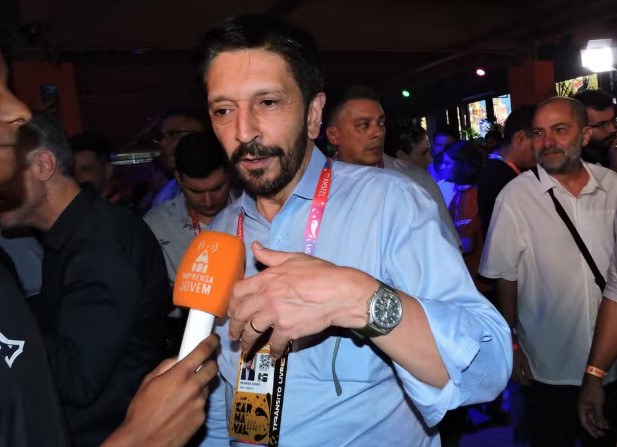 Após tumulto no pré-carnaval, Nunes anuncia mudanças nos megablocos da Consolação