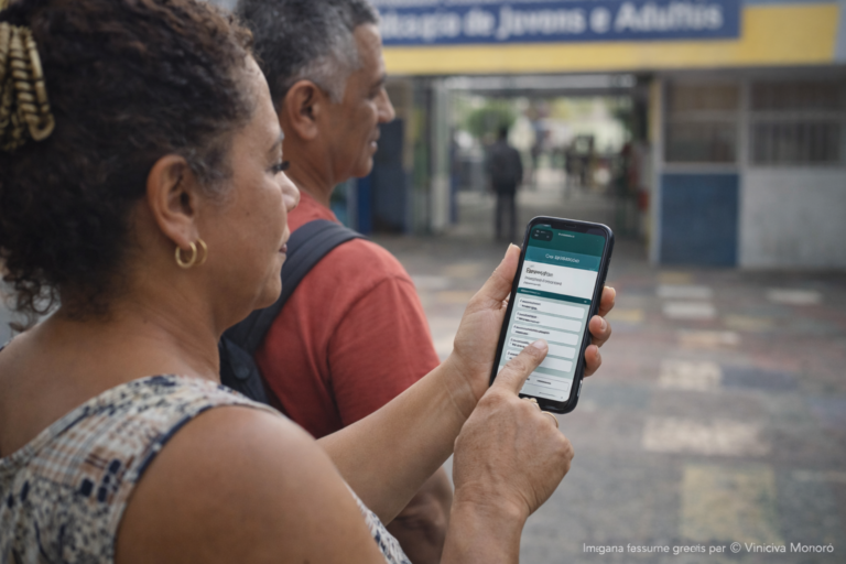 Plataforma do MEC facilita retorno de jovens e adultos ao ensino público