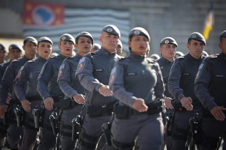 GOVERNO DE SÃO PAULO FORMA NOVOS POLICIAIS MILITARES